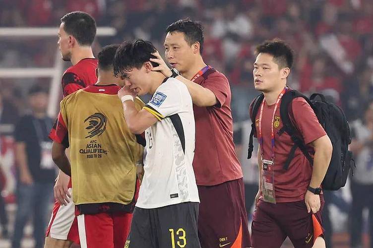 新奥今晚特马上9点30和国足vs巴林与国足vs巴林直播在线观看